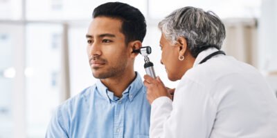 What Internships Should a Pre-Med Student Do?