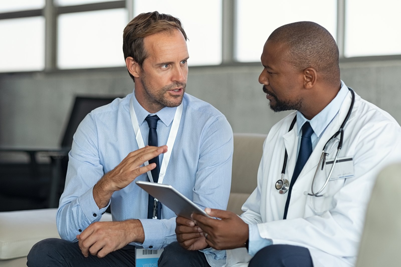 How To Effectively Shadow A Doctor and the Do’s and Dont’s Of Physician Shadowing