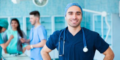 How Many Medical Schools Should You Apply To? (2025)