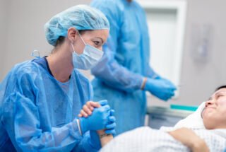 How To Choose A Midwifery Internship Program