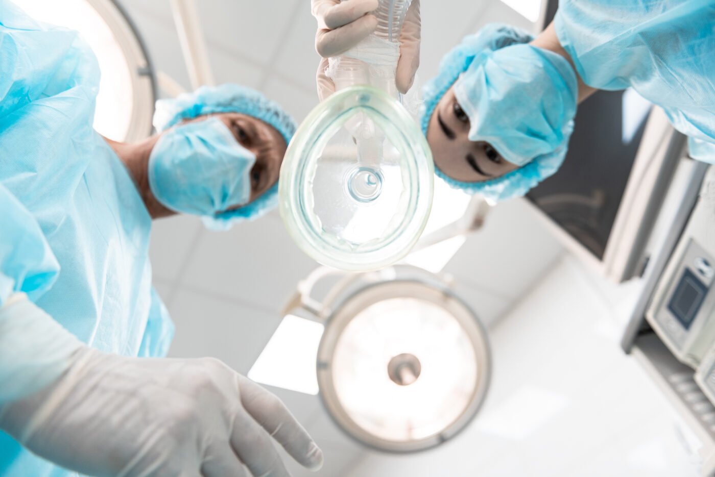 Anesthesiologist vs CRNA