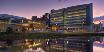 How to Get Into the University of Wisconsin Medical School: The Definitive Guide (2024)