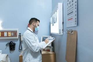 4 Important Procedures You Will Learn About In Med School