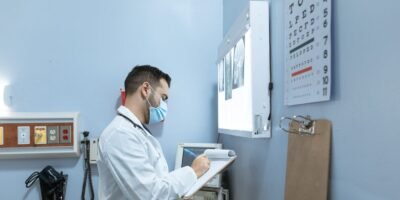 4 Important Procedures You Will Learn About In Med School