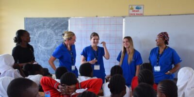 Volunteering for Medical School: How Many Hours Do You Need in 2024? 