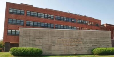 How to Get Into Howard University College of Medicine: The Definitive Guide (2024)