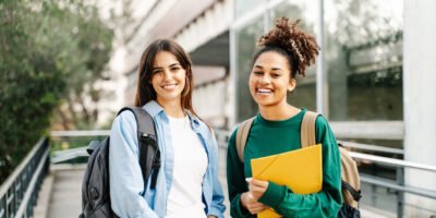 College Recommendation Letter Samples & Writing Guide (2026)