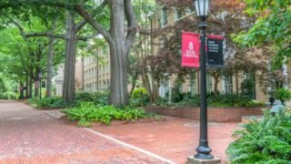 How to Get Into the University of South Carolina Medical School: The Definitive Guide (2024)