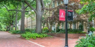 How to Get Into the University of South Carolina Medical School: The Definitive Guide (2024)