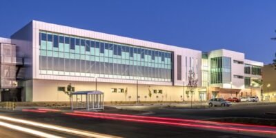 How to Get Into The University of New Mexico School of Medicine: The Definitive Guide (2024)