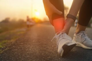 How to Deal with a Chronic Sprained Ankle: Your Definitive 2024 Guide