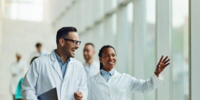 What to Wear When Shadowing a Doctor: Dressing for Success
