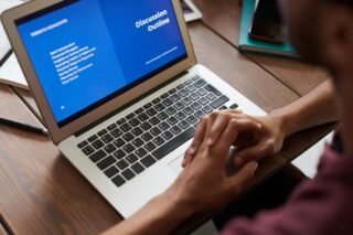 Exploring the Impact of Online Learning in Healthcare Education
