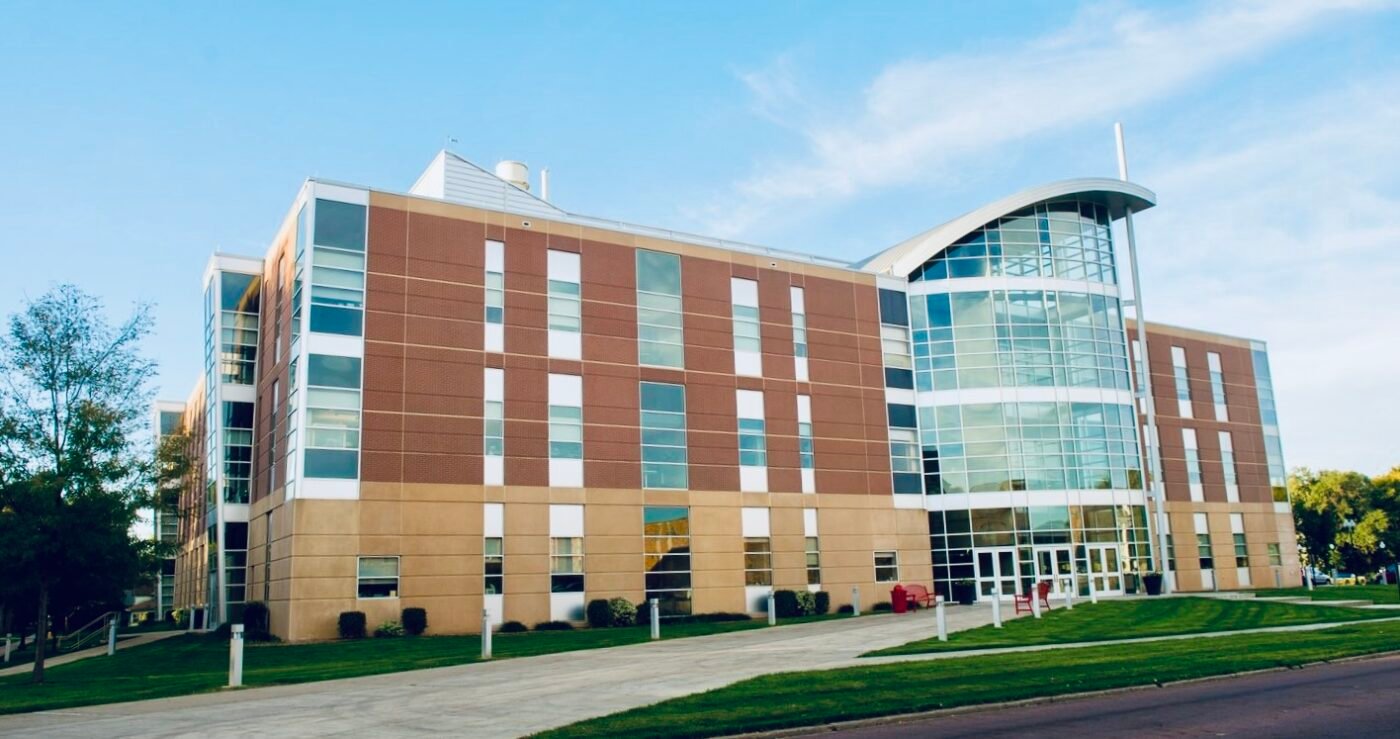 How to Get Into the University of South Dakota Sanford School of Medicine: The Definitive Guide (2024)