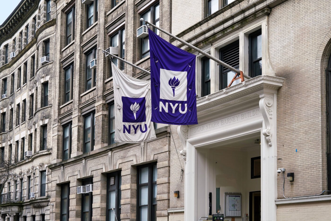 How to Get Into NYU Grossman School of Medicine (NYU Manhattan): The Definitive Guide (2024)