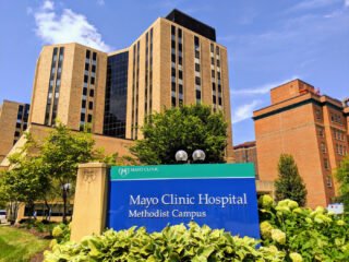 How to Get Into Mayo Medical School: The Definitive Guide (2026)