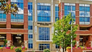 How to Get Into Medical College of Wisconsin: The Definitive Guide (2024)