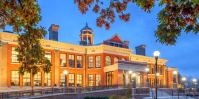 How to Get into Western Michigan University Homer Stryker M.D. School of Medicine: The Definitive Guide (2024)
