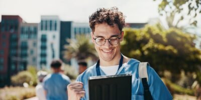 What High School Students Should Do Right Now to Prep for Med School and Stand Out in Applications