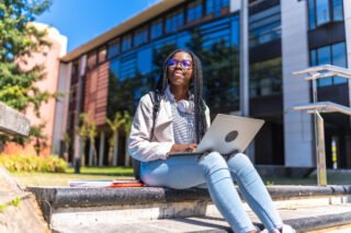 Internships for High School Seniors Before College Starts