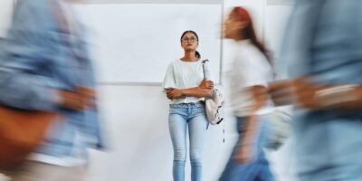 Nearly 20% of Adolescents Experience Major Depressive Episodes. Acadia Healthcare Wants to Help.