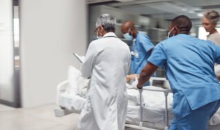 High School Path to Emergency Medicine — Life in the ER for Future Doctors
