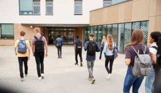 How To Build a Strong Pre-Med Resume in High School