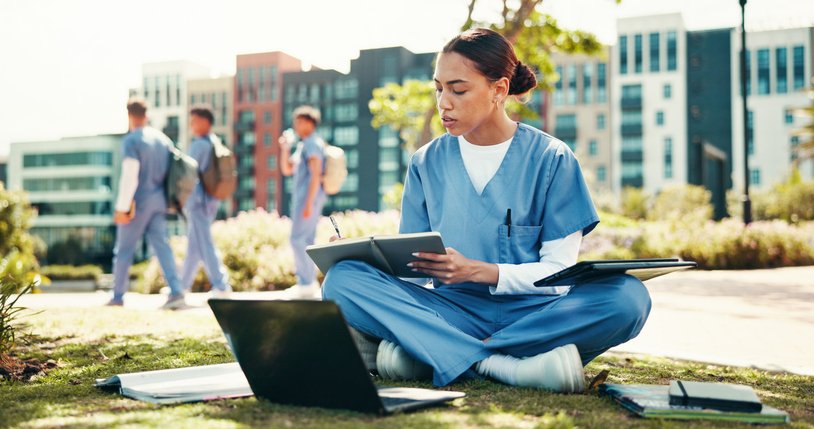 Patient Interaction Pre Med Students