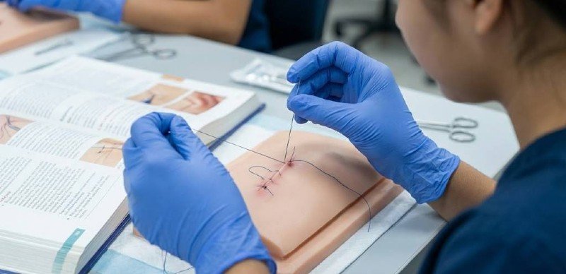 What High School Students Can and Cannot do in Hospital internships